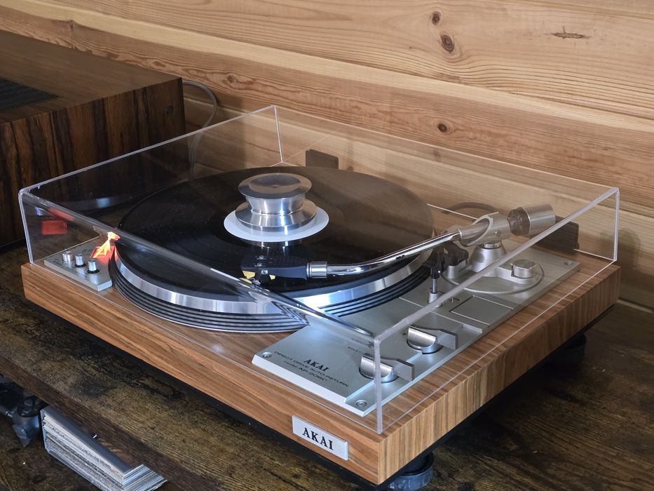 Gramofon Akai ap 206 Direct drive