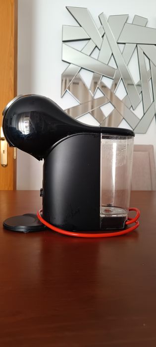 Máquina de café Dolce umGusto