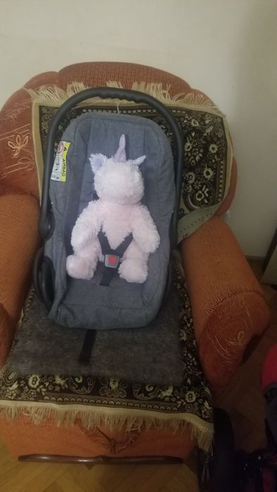 Продам автокрісло