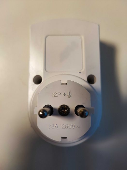 Захисне реле контролю напруги в розетку DigiTOP VP-10AS стан нового