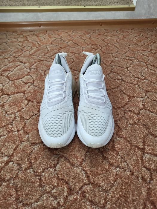 Оригинальные женские кроссовки Nike Air Max 270