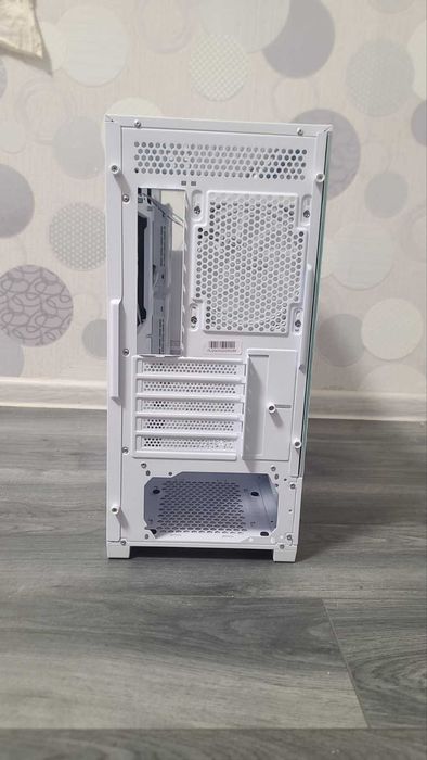 Корпус ProLogix Axon GM-03AW Glass White