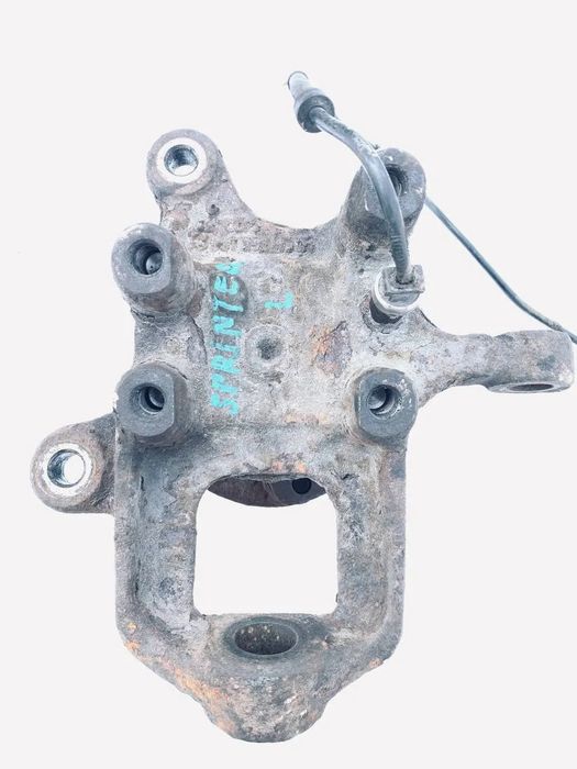 Поворотний кулак Цапфа Маточина передній лівий Mercedes-Benz Spr…