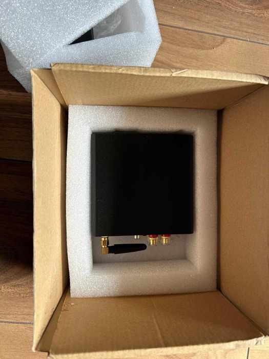 Wzmacniacz audio 2x100W