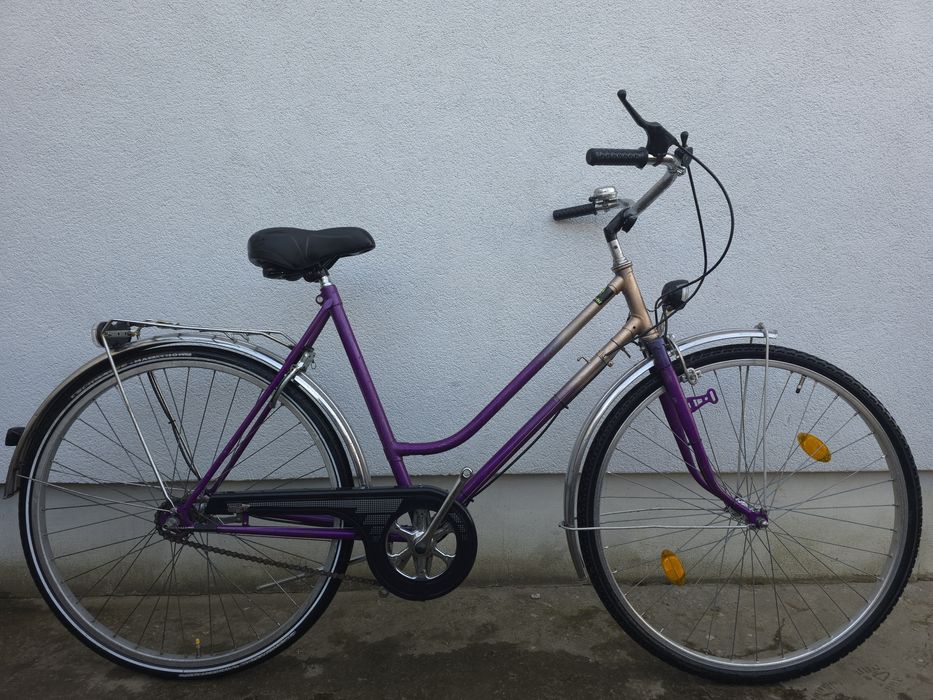 Велосипед жіночий'28