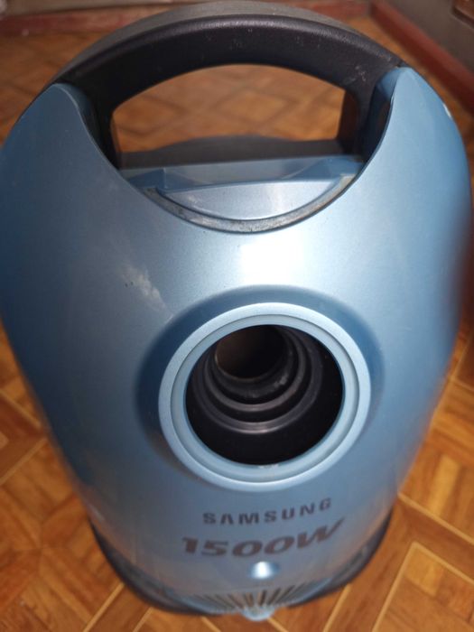 Пилосос Samsung 1500