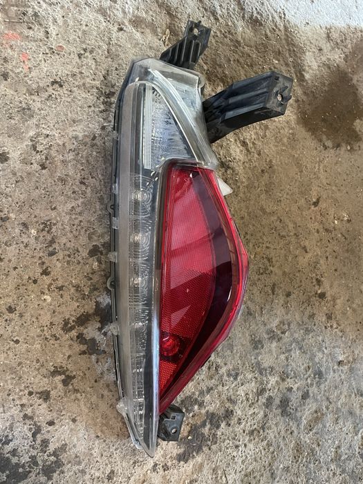Задній ліхтар фонар правий R toyota prius prime 2017-2022