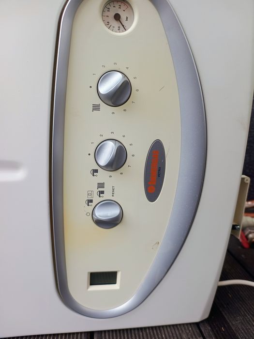 Kocioł gazowy Victrix X 12-24