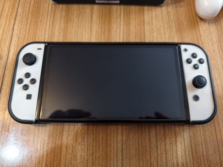 Nintendo switch OLED Mega zestaw + Karta pamięci 512Gb