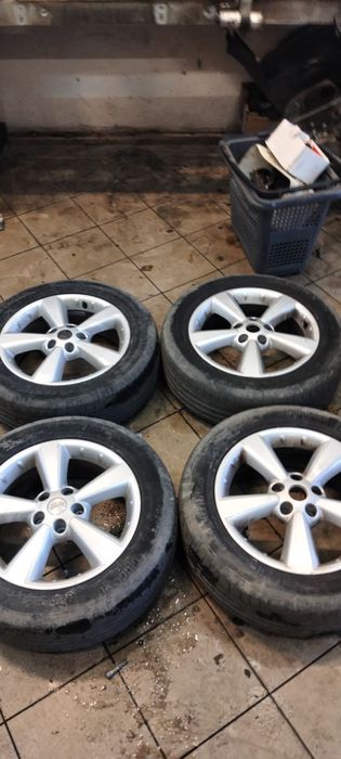 Opony i Felgi Nissan 5-114,3 R17