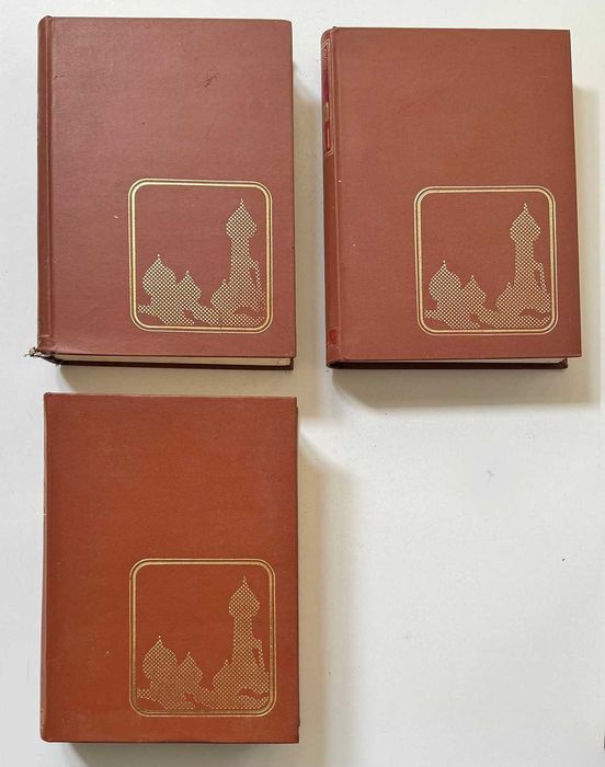 Lote 7 volumes das Obras completas de MÁXIMO GORKI.