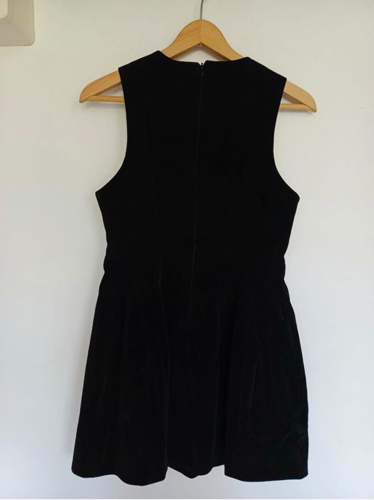 Czarna welurowa sukienka Reserved r.XS