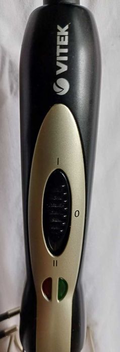 Продам плойку Vitek vt-1348 sr