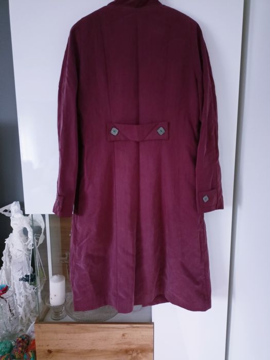 Płaszcz wiosenny trench śliwkowy