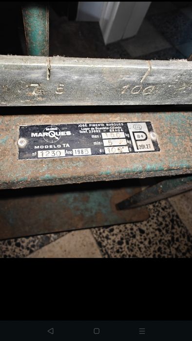 Balança décimal antiga