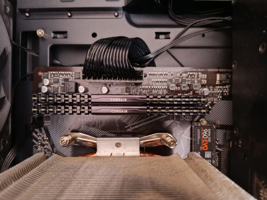 PC Gaming / Edição | Ryzen 5 5600X | RTX 2070 SUPER 8GB | 32GB RAM | Windows 11