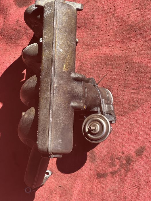 Впускний колектор мерседес спрінтер sprinter312;2.9(316;2.7)