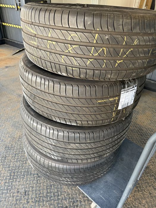 Michelin Primacy 4 235/55 r19