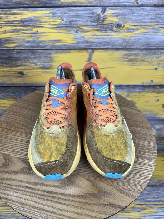 Оригінал розмір 42 кросівки Hoka Mach 6