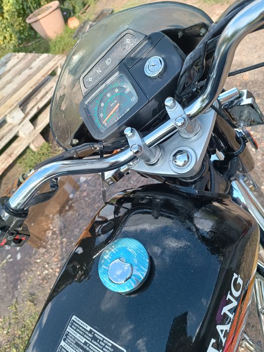 Мотоцикл  мустанг МТ 110 2В