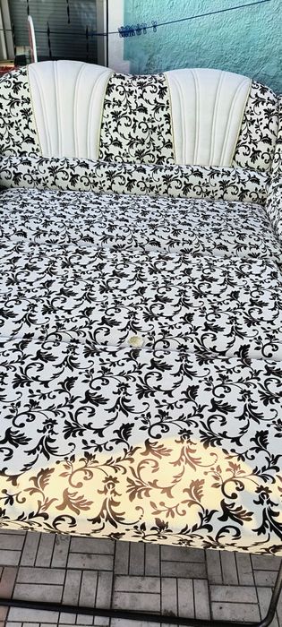 Продам диван з кріслами