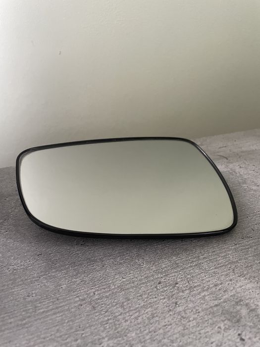 Дзеркало вкладиш Hyundai Accent/Solaris 11-15 (ліве, американець)