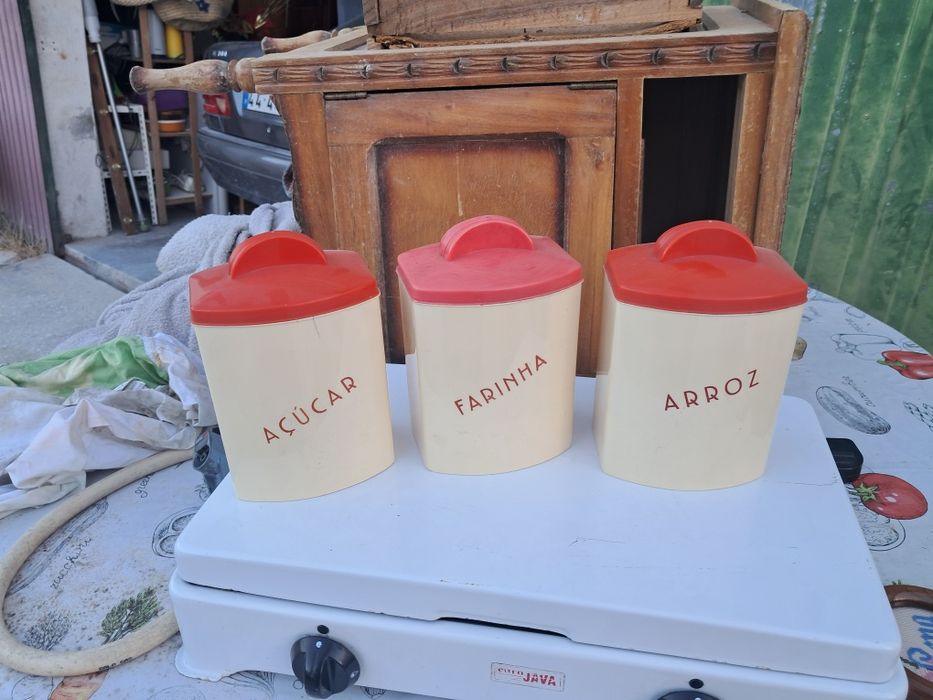 Conjunto tres frascos de cozinha antigos