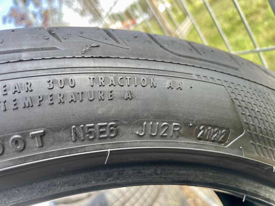 Opony letnie Goodyear * 235/45/19 XL* eagle F1*