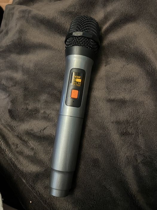 Радио микрофон