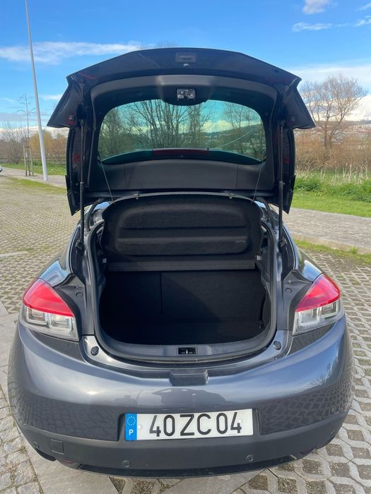 Renault megane coupe 1.6 DCI 130CV
