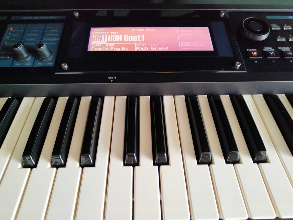 Keyboard workstation Roland GW-8