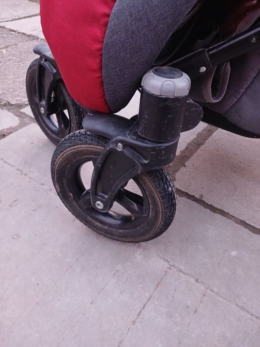 Продам дитячу коляску