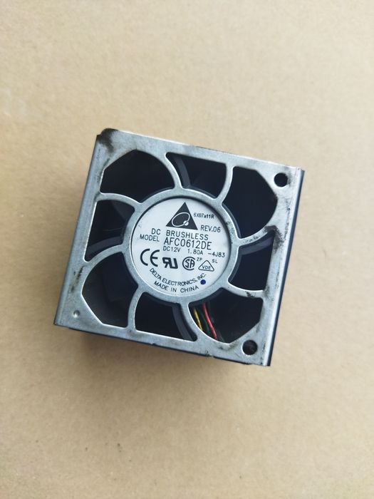 Wentylatory HP afc0612de złącze 6pin