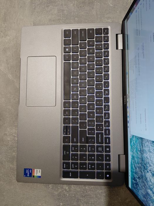Dell 5520/I5-1145G7/DDR-16/SSDM2-500/Відеокарта IRIS