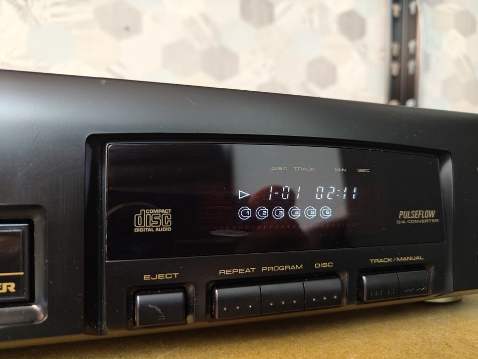 Odtwarzacz CD zmieniarka 6 CD Pioneer PD-M406