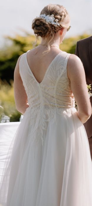 Suknia ślubna ecru roz.40/42