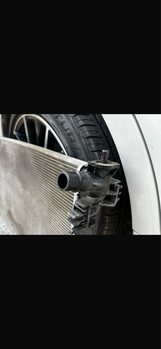 Продам радиаторы Camry 70