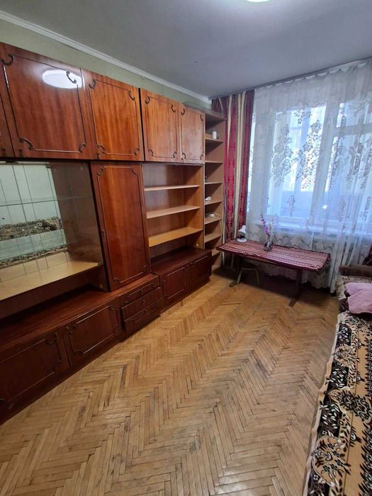 Оренда квартири вул. Павла Петриченка 75
