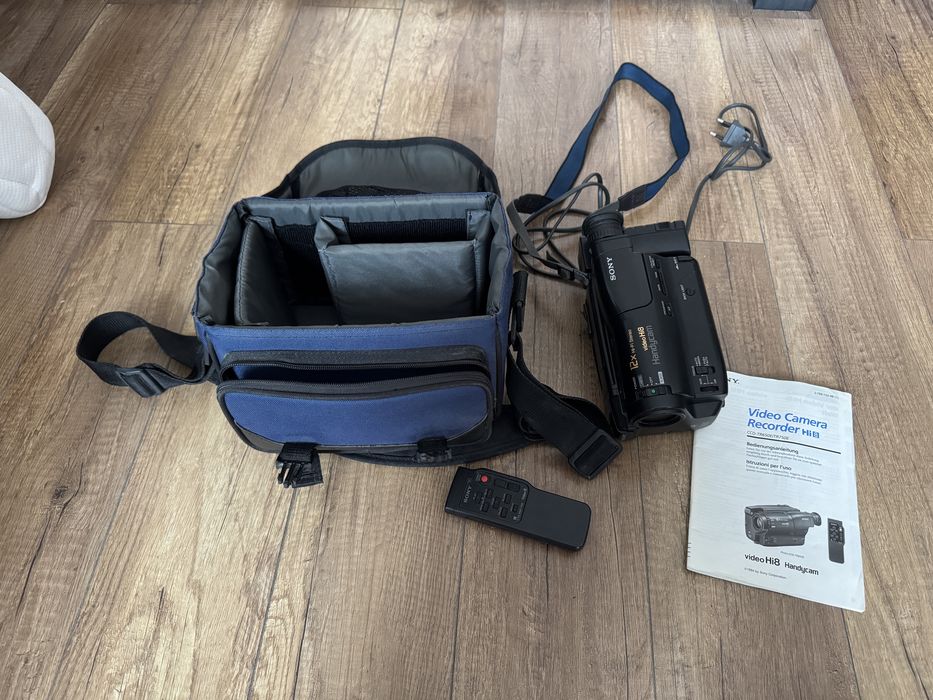 Kamera Sony HI8 CCD-TR650E