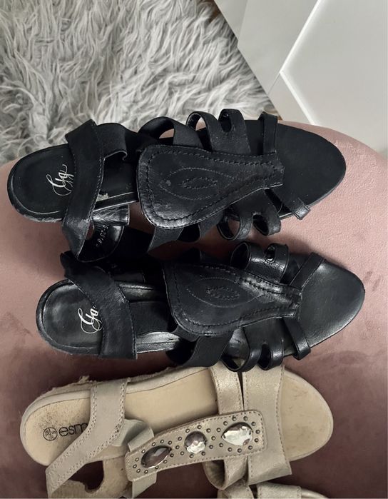 Dwie pary buty na lato sandaly czarne bezowe obcas koturna 38 esmara