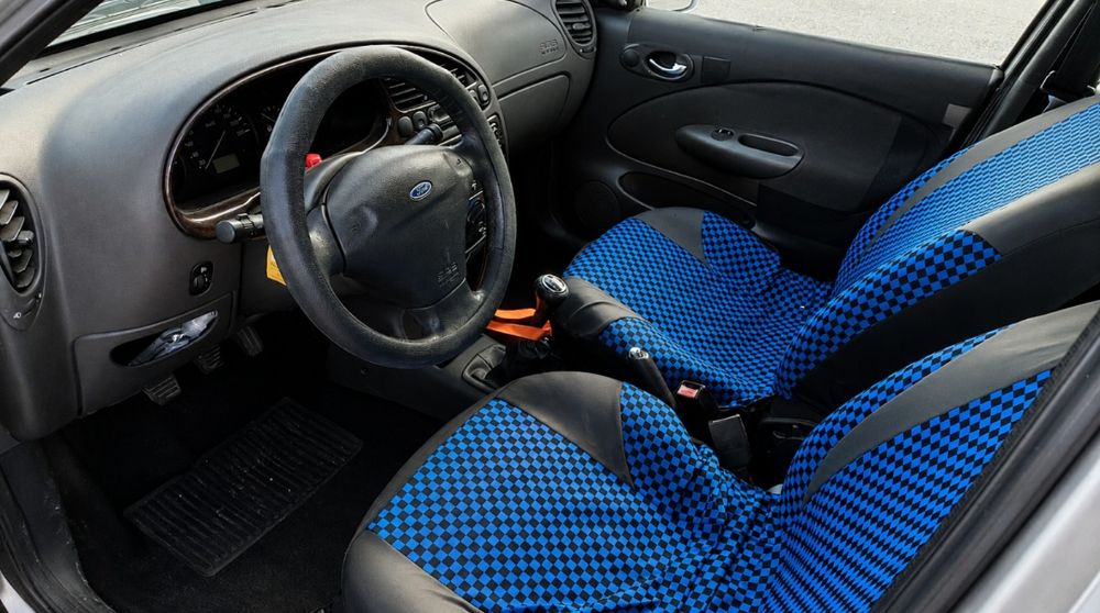 Ford Fiesta 1.2    Ano - 2002
