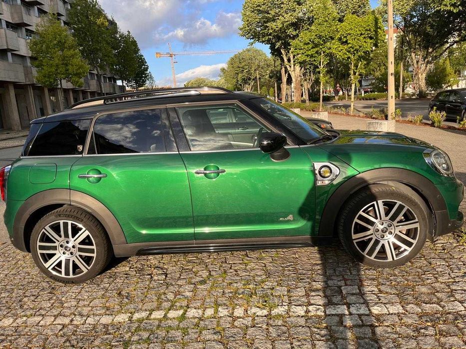 MINI Countryman Cooper S ALL4 Plug-in Hybrid | 2020 | Estofos em Pele camel | Excelente Estado