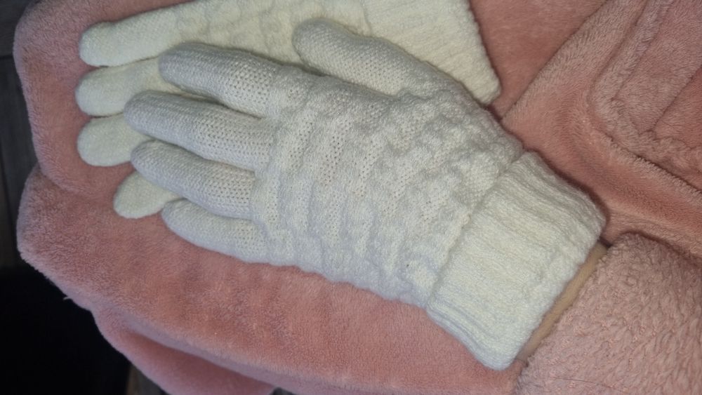 Рукавички білі перчатки