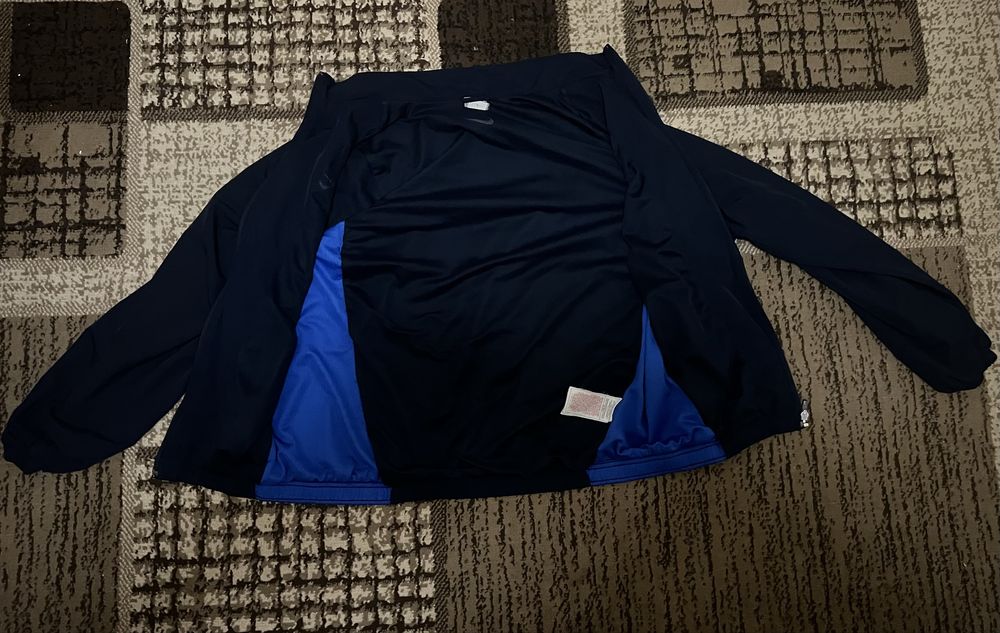 Вітровка Nike Vintage