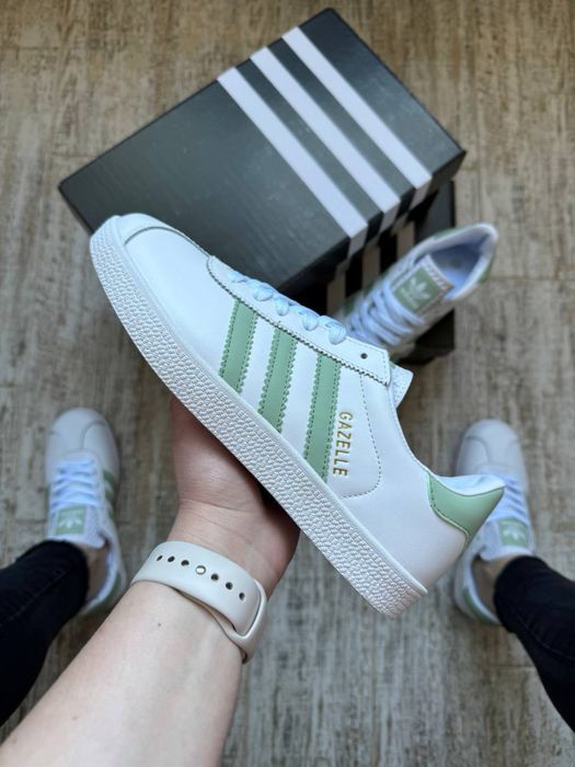 Адідас Газель Кросівки жіночі шкіряні Adidas Gazelle білі з зеленим женские Адидас газель белые  розмір 36,38,41