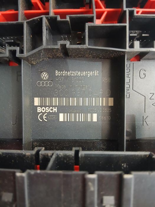 CAIXA FUSÍVEIS - BSM VOLKSWAGEN CADDY III VAN 1.9TDI, REF: 3C0937049D