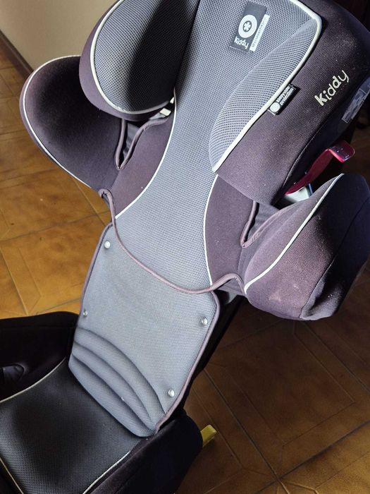 Cadeira Auto Kiddy com isofix 15-36 kilos