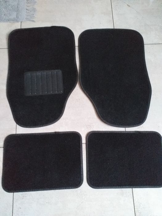 Dywaniki samochodowe