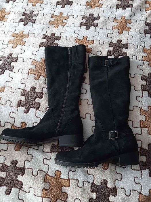 Зимове взуття 38 розмір