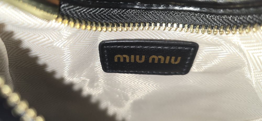 Mala Miu Miu nova